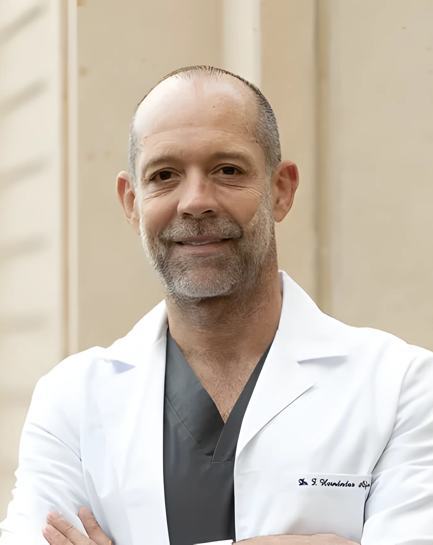 Dr. Federico Hernández Alfaro